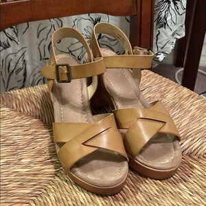 Chinese Laundry Amiya Heels